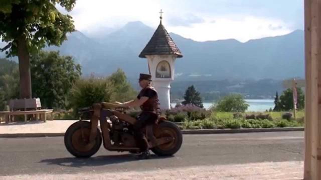 木製 バイク 激シブの木製バイク、発進！ - LAWRENCE - in partnership with Motor