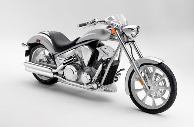画像: www.picautos.com