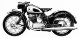画像: A.ローダーが開発した量産公道用250cc単気筒モデル、NSUマックス。4輪車の世界ではポピュラーだった、プレス鋼板をフレームとボトムリンクフォークに採用。当時一般的なパイプフレームよりも、生産コストを低く抑えながら、十分なシャシー性能を両立しました。なお当時のホンダは、NSUから多くの影響を受けた・・・というのが世の歴史家の定説になっています。 www.maxfahrer.de