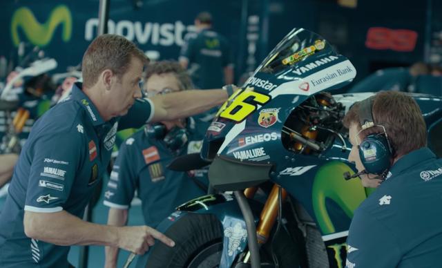 画像: MotoGP YAMAHA Movistarのクルーのインタビュー動画