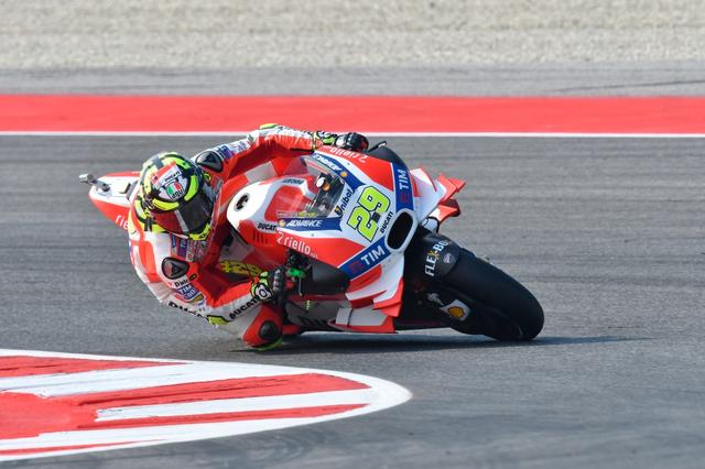 画像: 今年Moto GP初優勝を記録したA.イアンノーネ(ドゥカティ)。ポテンシャルの高さを最近披露していただけに、今回の負傷は残念ですね。 www.motorsportgp.pl