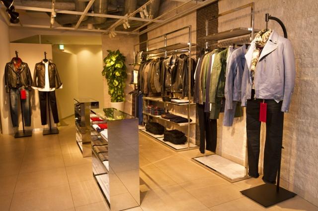 画像: さまざまなブランドとコラボレーションしたファッションアイテム prtimes.jp