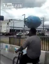 画像1: www.liveleak.com