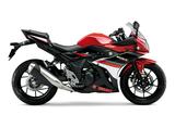 画像2: 【速報】GSX250Rの価格や発売日が正式決定!
国内販売のカラーは3色をラインアップです!