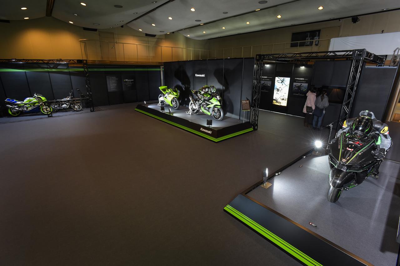 画像: カワサキモーターサイクルフェア2017は、2/26（日）まで常設展とは別に大ホールで開催されています。
