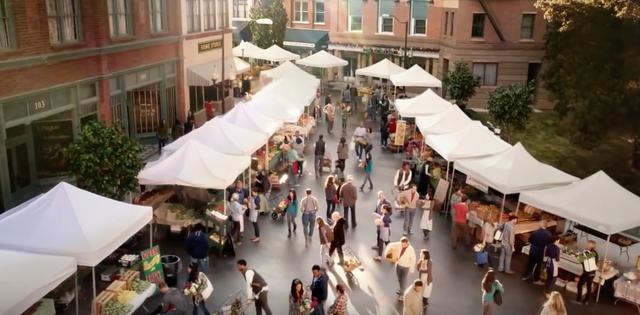 動画 アメリカの人気モデル シャーロット マッキニー のセクシー過ぎるcm Lawrence Motorcycle X Cars A Your Life