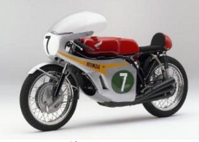 画像: ■RC166 1964年イタリアGPでデビューした世界初の250cc/6気筒マシン(RC165)の発展型で1966年のマン島(イギリスGP)より参戦を開始した。 この年、マイク・ヘイルウッドのライディングにより、RC166の前モデル(3RC165)の8勝と合わせ11戦10勝と言う圧倒的な強さで250ccクラスを制覇し、グランプリ5クラス制覇の一翼を担った。