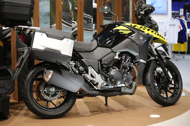 画像3: 【フォトギャラリー】広いぞすごいぞSUZUKIブース。魅力的すぎるマシンがいっぱい!・・だけど・・・やっぱ隼の羽ばたきしかきこえなくなって・・・@2017 第44回東京モーターサイクルショー
