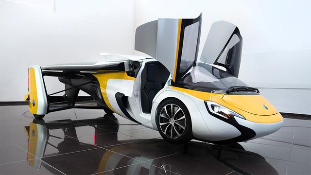 画像: ヘリコプターのようにも見えます。 www.aeromobil.com