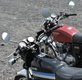 画像1: どっちだ?どっちが好きなんだ??
【ライバル対決】俺たちの空冷四発400cc、ヨンフォアvsフェックス。