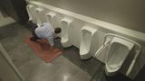 画像7: “働きながら、トイレ休憩中でも・・人目を気にせず鍛える”!? ショップジャパンの提案が筋肉すぎる!!