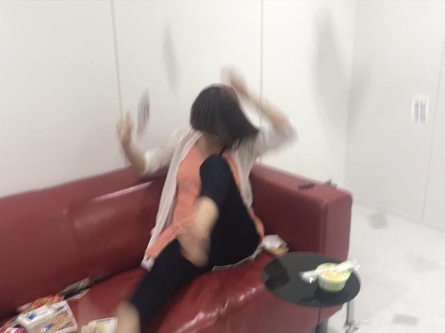 画像2: 初体験♡話題沸騰のアレをミク様がやってみた!!【水曜日のミク様】