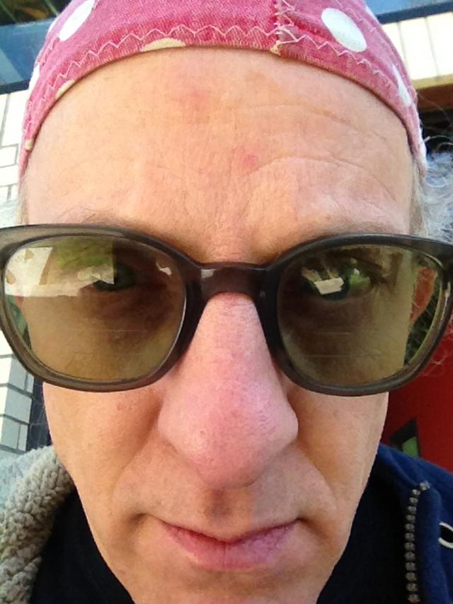 画像: David Moralessさん。大のメタル好き。 static1.squarespace.com