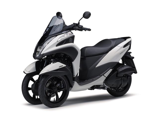 画像: 「TRICITY125 ABS」 ホワイトメタリック ¥432,000円(税込) 「TRICITY125」¥394,200円(税込)