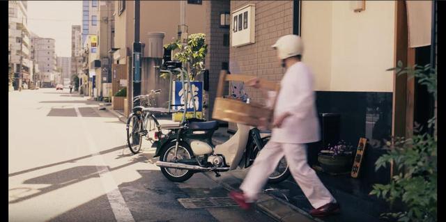 画像6: Hondaスーパーカブ。
1958年以来、ぼくたちの生活の”足”として走り続けてくれた友