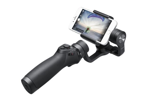 画像: DJI iPhone用OSMO Mobileジンバル www.apple.com