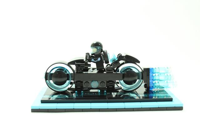 画像2: www.motorcyclenews.com