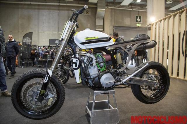 画像: Husqvarna by Luca's Garage www.motociclismo.it