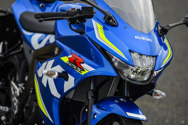 画像: ヘッド周りはすべてLEDです。125ccの高級車です!