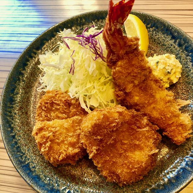 画像: ヒレとエビフライのミックスも美味