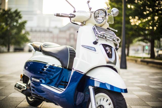 画像: 実用車とは思えない……