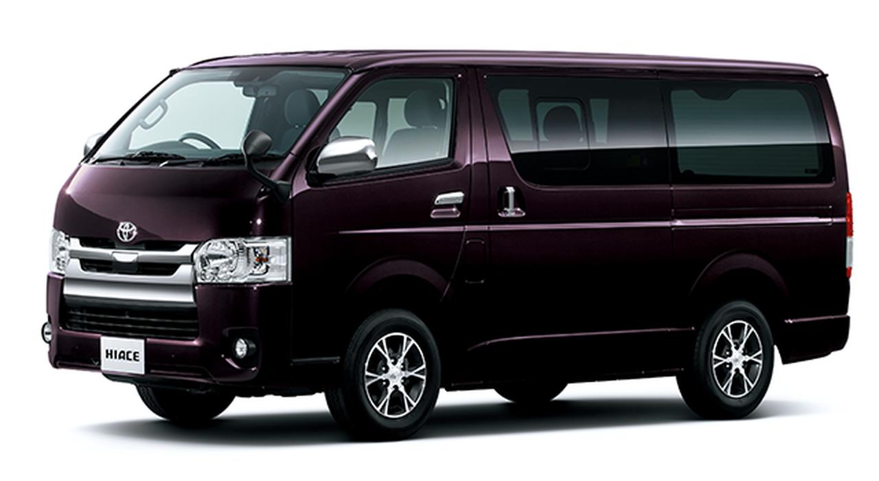 画像: 2輪を運ぶトランスポーターとして日本では不動の人気ナンバー1はやっぱりトヨタ「ハイエース」。スーパーGL(2WD・2800ディーゼル・標準ボディ・標準ルーフ)のオネダンは¥3,562,920(税込)。その人気ゆえ、どんなに過走行でも手放すときの売却価格がメチャ高いのも魅力ですが、その人気ゆえ、盗難保険なしでの運用は超危険という諸刃の剣? なモデルでもあります。 toyota.jp