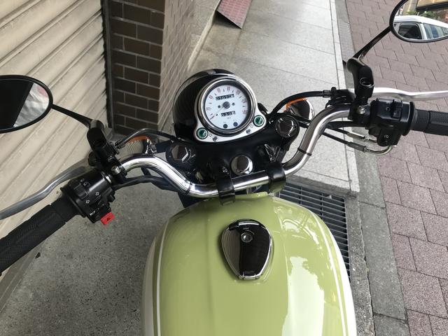 画像: ハンドル周り