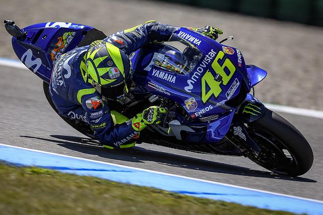 画像: 予選3位のV.ロッシ(ヤマハ)。ダッチTTの舞台であるアッセンはロッシの得意とするコースなので、今季初優勝を期待したファンは多かったでしょう・・・。 race.yamaha-motor.co.jp