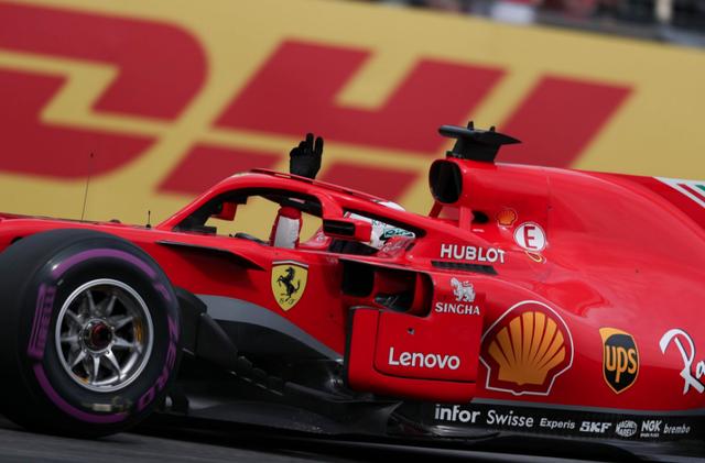 画像2: https://www.formula1.com/en.html