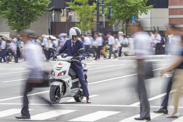 画像2: 通勤での『主役感』に震える