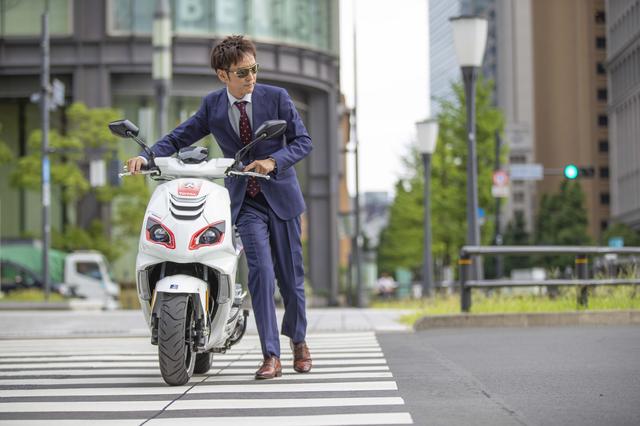 画像1: 通勤での『主役感』に震える