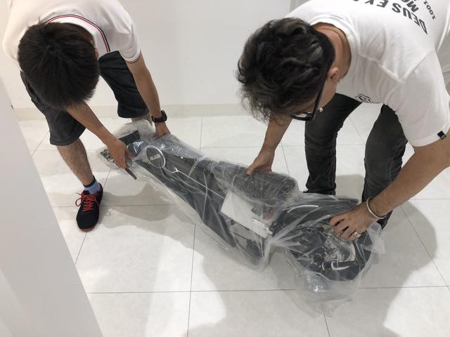 画像1: いよいよ本体が出てきました!