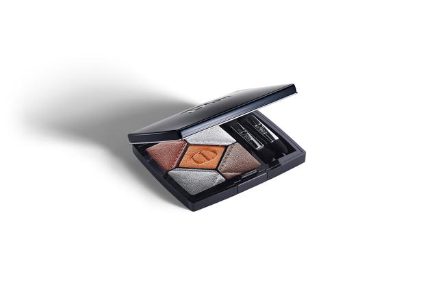 画像: サンク クルール 087 ボルカニック ¥8,316(税込) www.dior.com