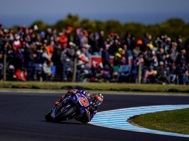 画像: 予選でのM.ビニャーレス(ヤマハ)の走り。今回の勝利で、MotoGPクラスでのキャリア5勝目を獲得しました。 www.honda.co.jp