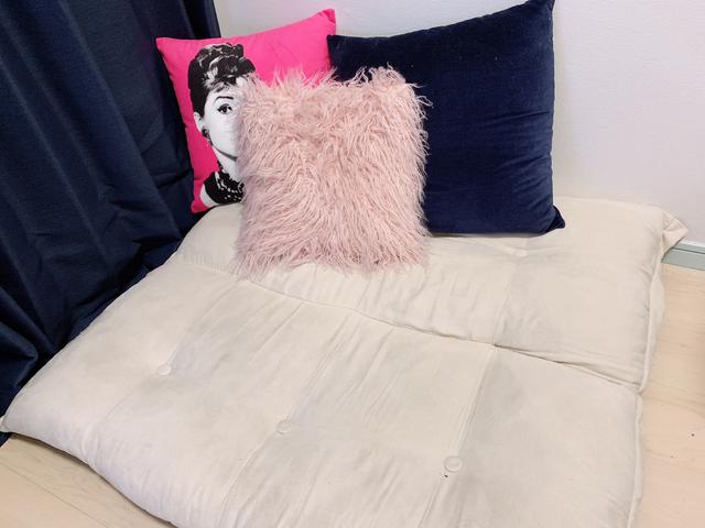 画像: 三上の部屋のソファー