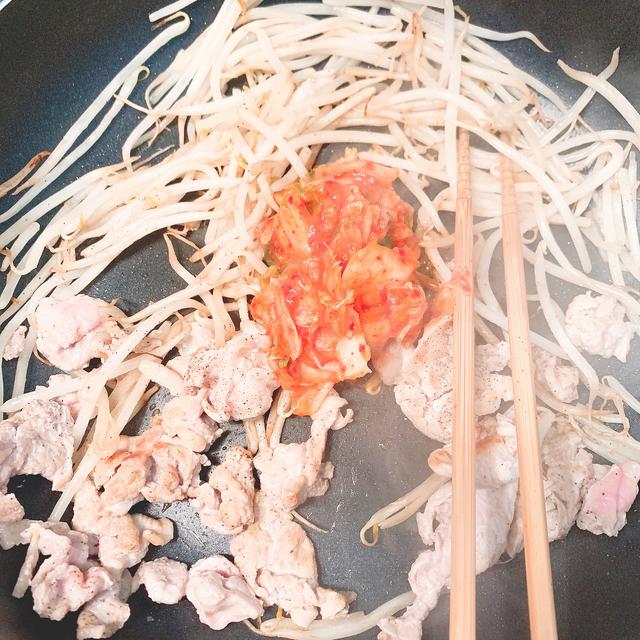 画像: 辛めが好きならキムチはもう少し多くてもOK!!