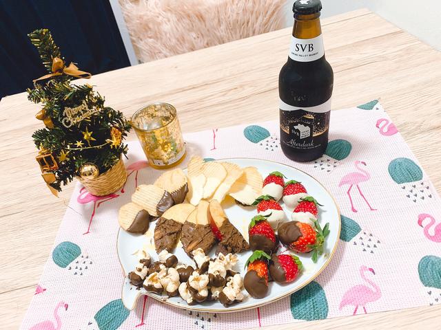 画像: お!りんご以外は綺麗にチョコレートがつきましたよ!笑