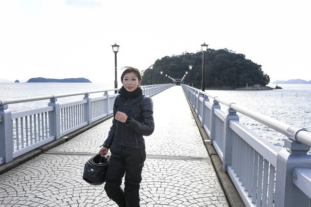 画像1: 寄り道できる余裕をVストローム250が創り出す。