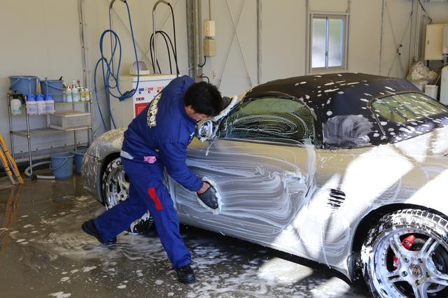 画像3: まずは洗車タイム