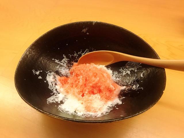 画像7: お任せ握りでは珍しいネタも入ってます。