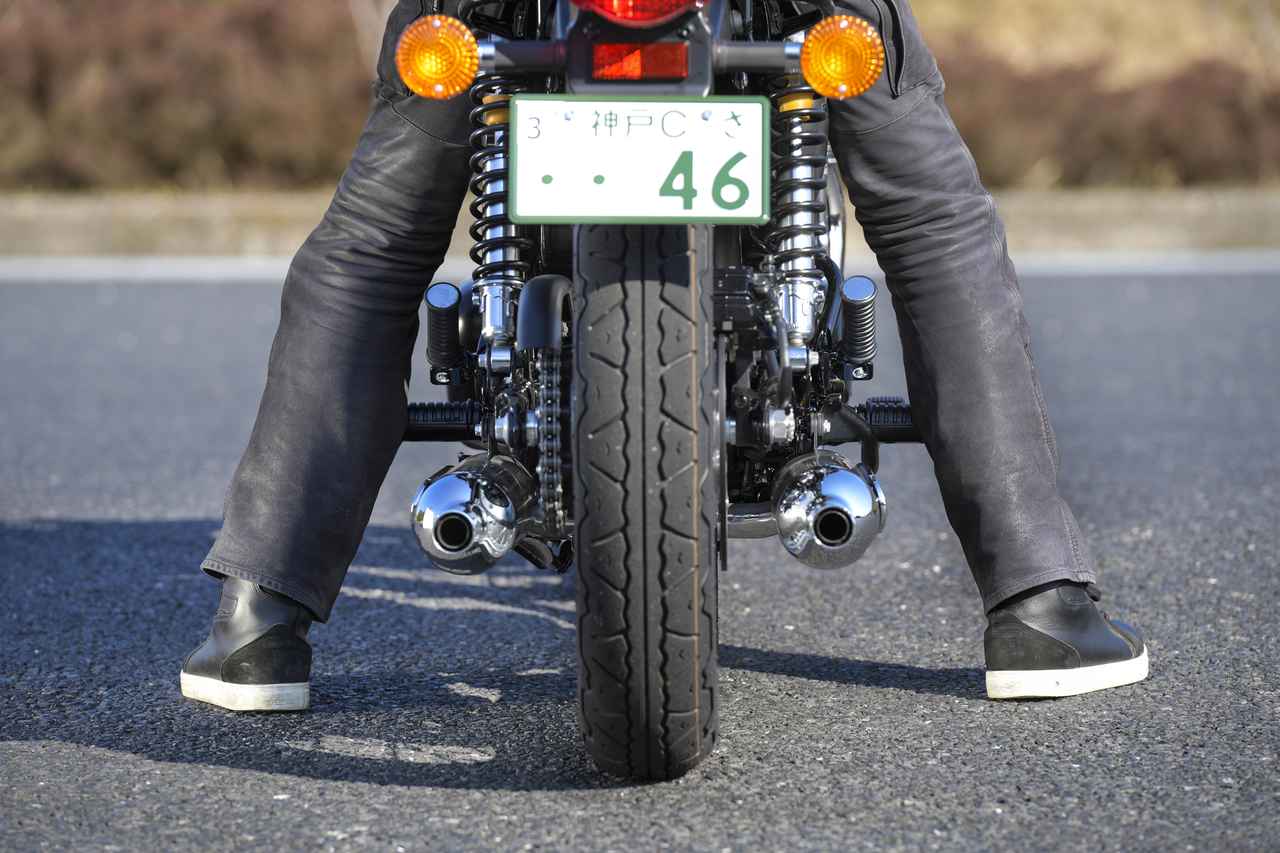 画像2: W800のシート高は790mm！