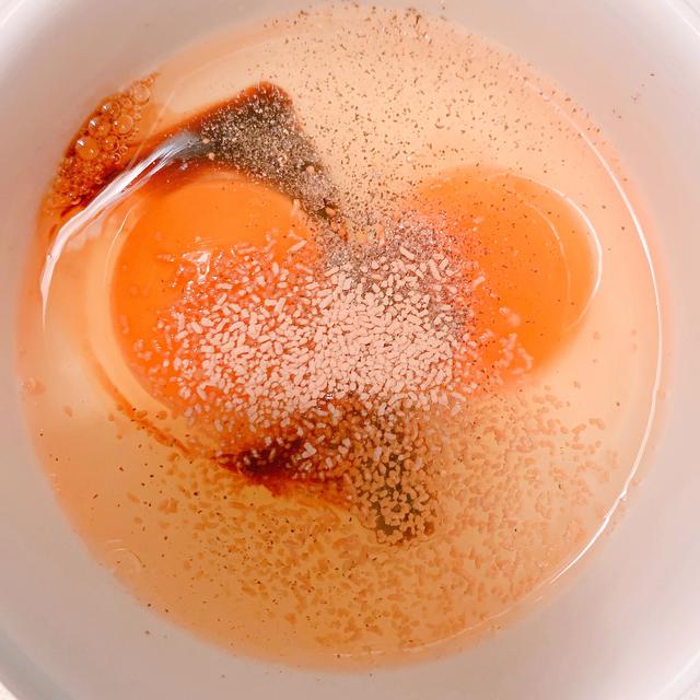 画像: 調味料を入れて混ぜる!