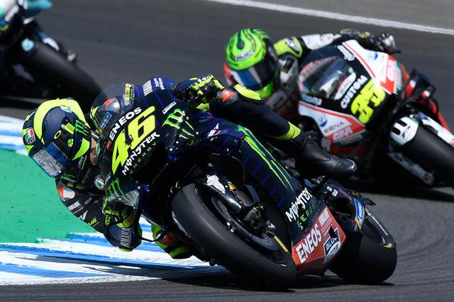 画像: 終盤の追い上げで、6位までポジションを上げたV.ロッシ(ヤマハ)。 race.yamaha-motor.co.jp