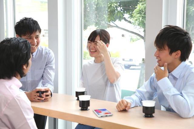 画像: オフィスなどのミーティングスペースや休憩所に www.makuake.com