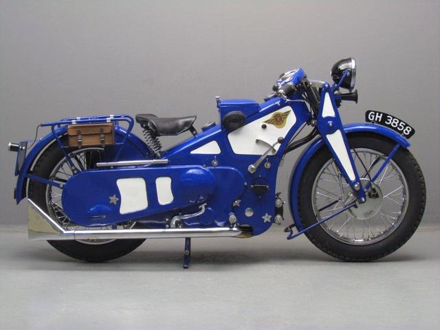 画像: アスコット・プリン500。プレス鋼板を主骨格としたユニークなモーターサイクルです。 www.yesterdays.nl