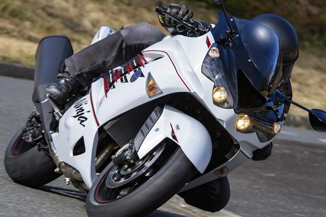 画像1: ZX-14Rという巨人の肩の上で