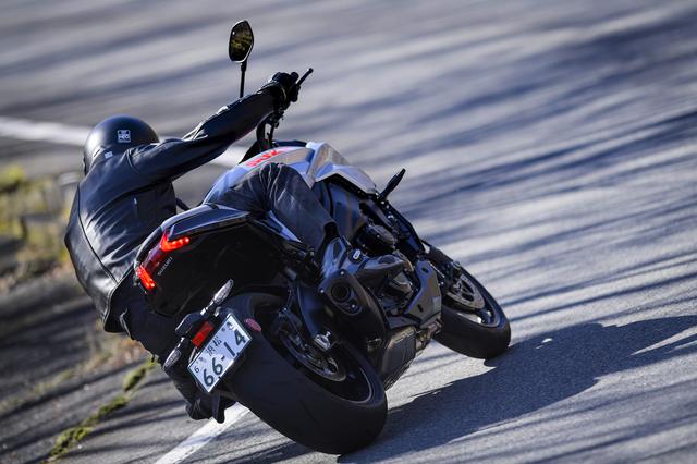 画像4: 大型バイクとして運転が難しすぎない