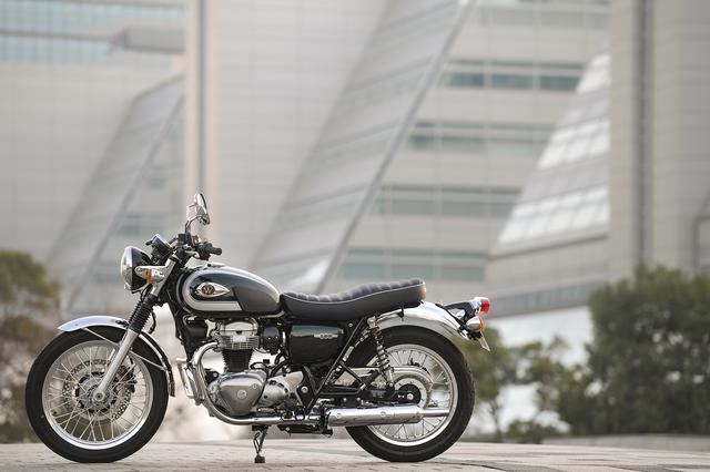 画像1: W800は何が違う?