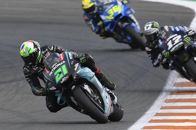 画像: 2019、2020年のF.クアルタラロのチームメイト、F.モルビデリのパーソナルナンバーは「21」です! race.yamaha-motor.co.jp