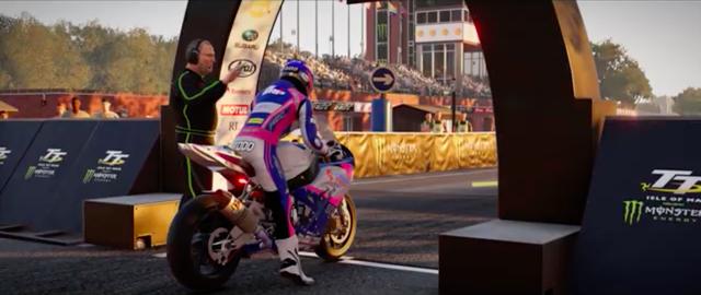 画像: マン島TTのスタートゲート。前作はソロプレイのほかオンラインプレイも選択できましたが、このあたりの仕様は踏襲されるのでしょう。 www.youtube.com